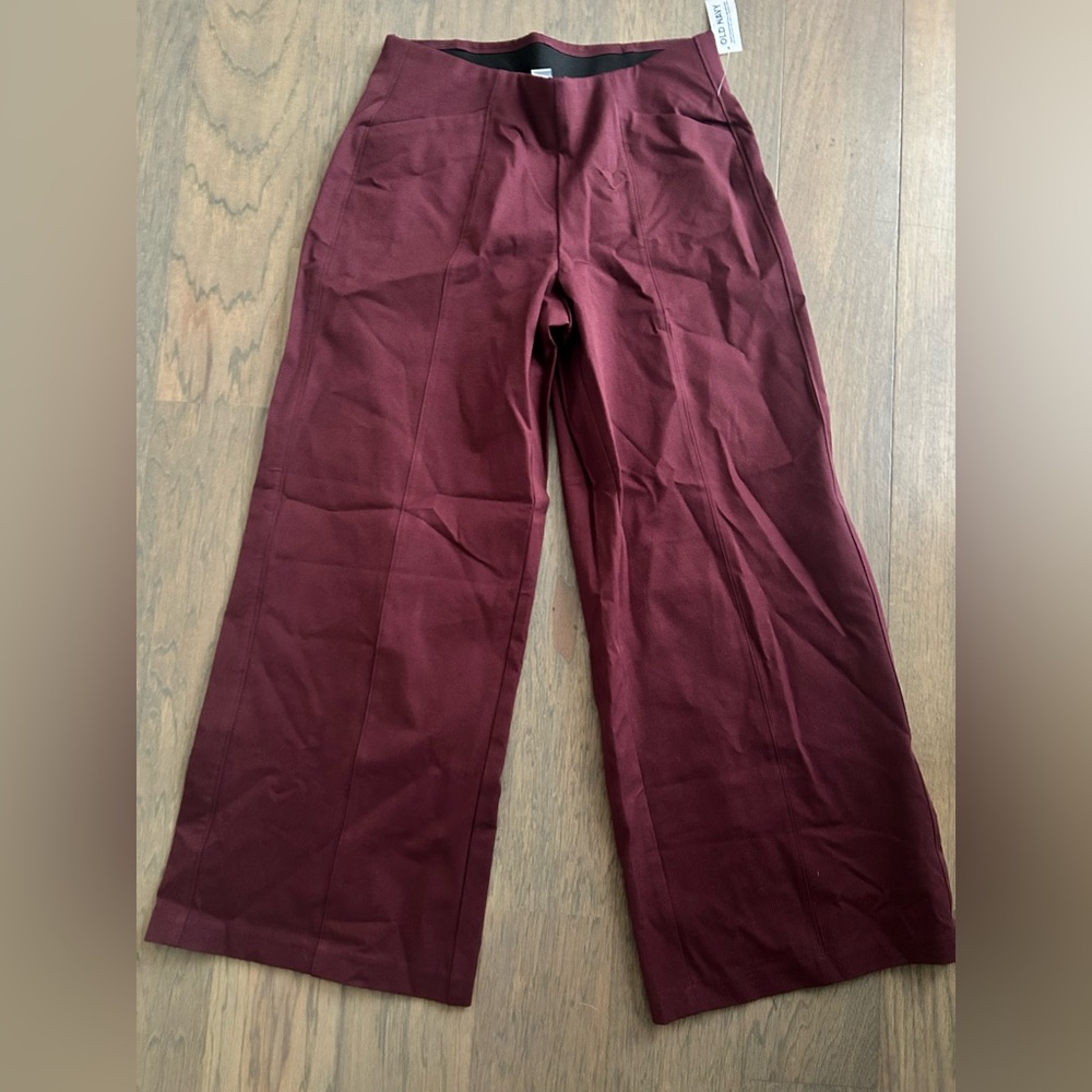 Women’s petite wide leg pant